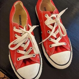 Red converse